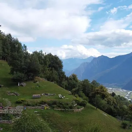 Chalet Res - Con Vista Sulle Montagne Chiavenna